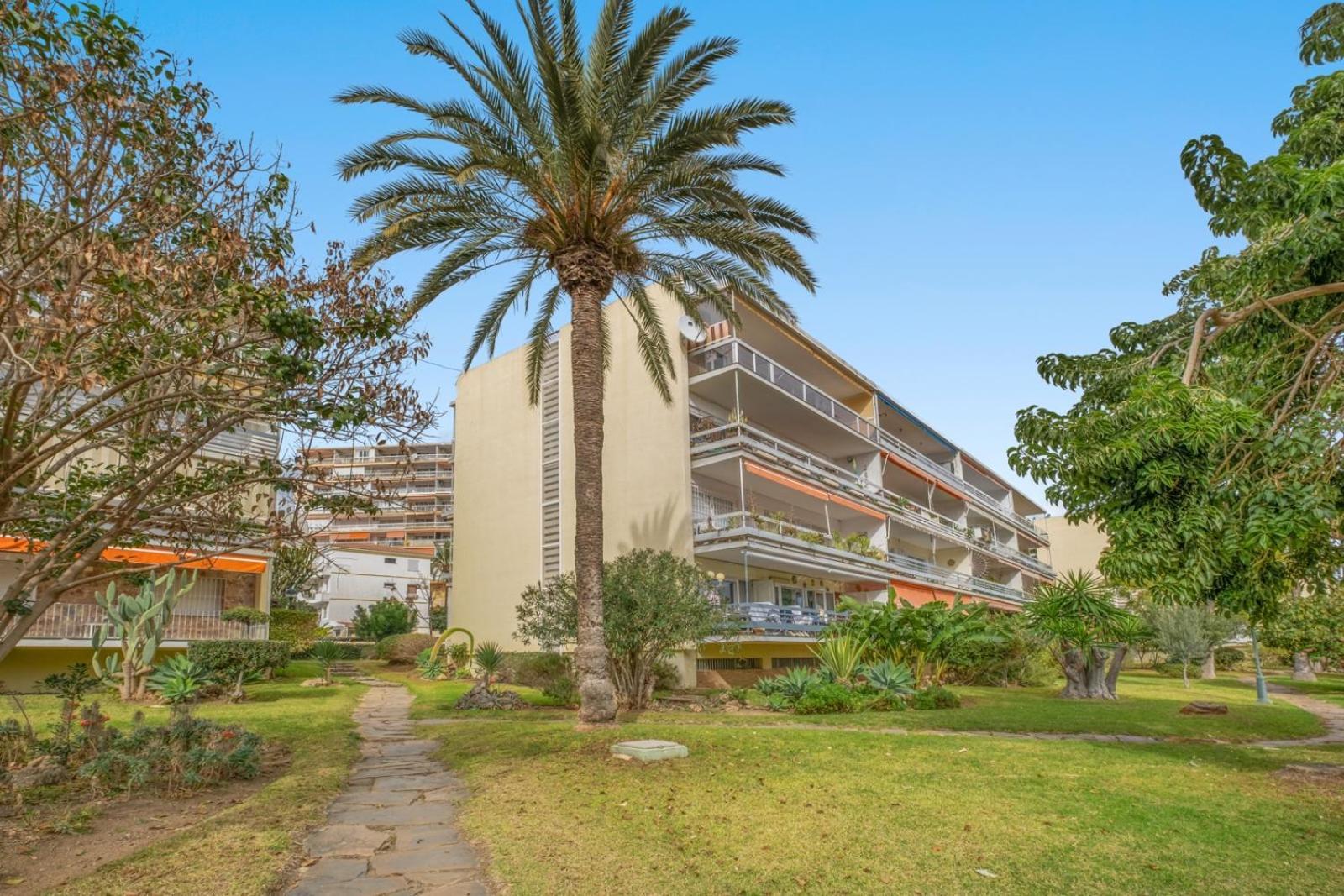 Piso Con 2 Habitaciones, 2 Terrazas Y Piscina Torremolinos Ngoại thất bức ảnh